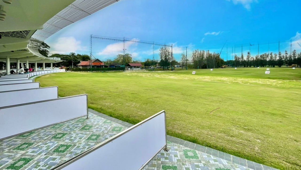 สนามไดร์ฟ 3