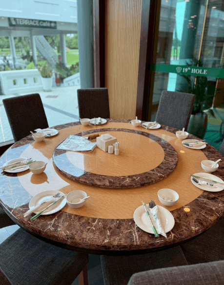 ห้องอาหาร 19th Hole